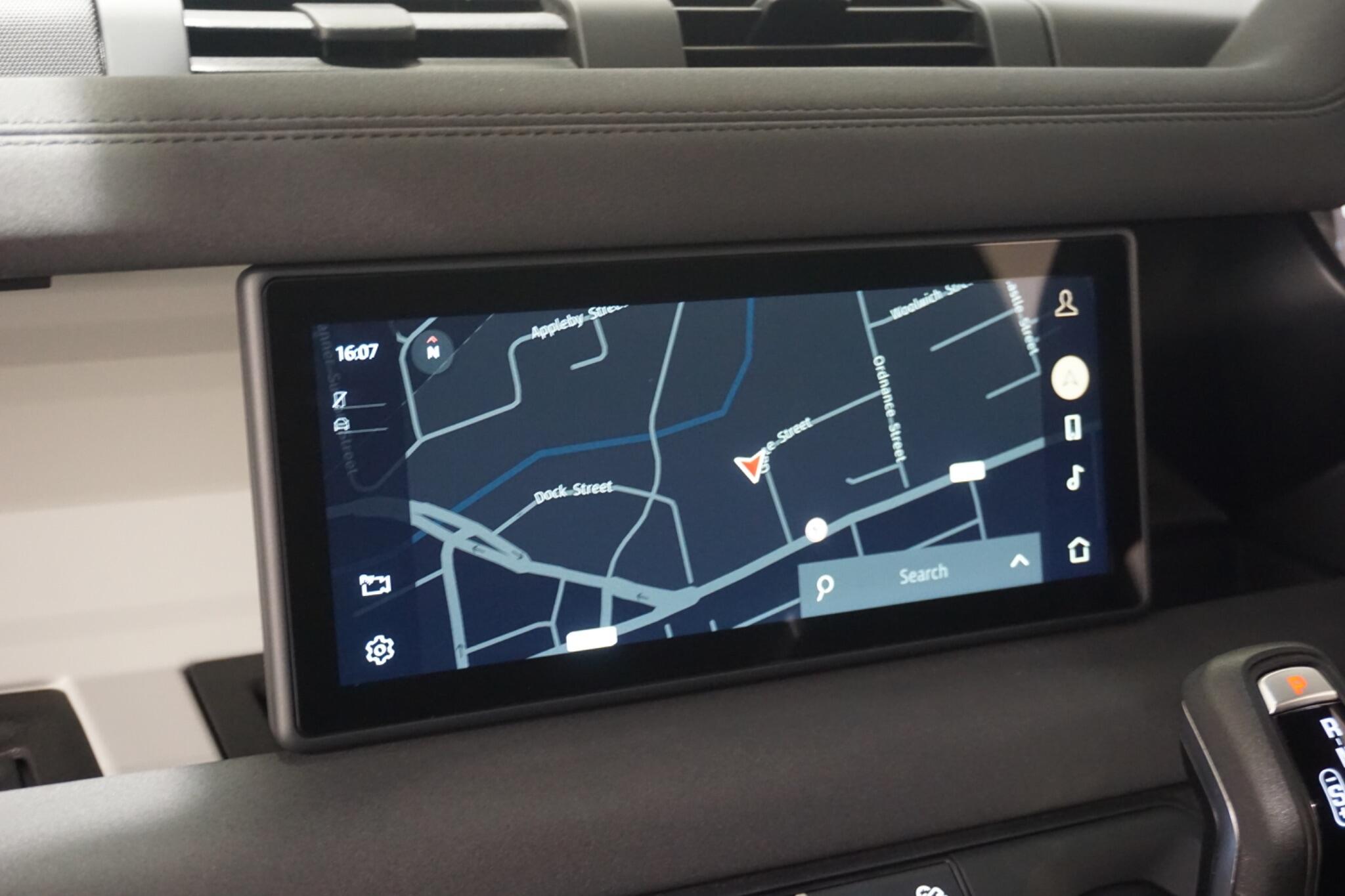 Land Rover Defender 90 3.0 D200 MHEV Hard Top SUV 3dr Diesel Auto 4WD SWB Euro 6 (s/s) (200 ps)